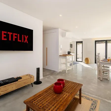Whome Beachside Bliss In Carcavelos, 1br With Patio & Parking Apartment Carcavelos (Lisbon)